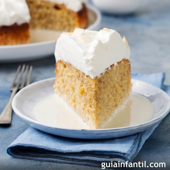 Pastel de tres leches. Postre mexicano para niños